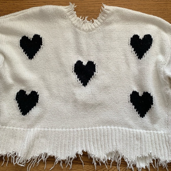 Wildfox palmetto sweater white with black hearts distressed knit sz medium - Picture 10 of 13